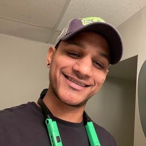 Meet your Posher, Maximo alfonso